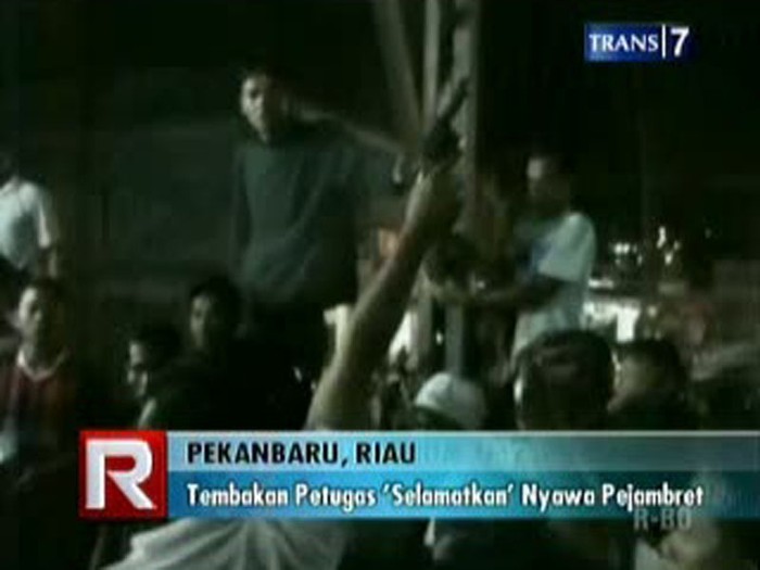 Tembakan Petugas Selamatkan Nyawa Penjambret