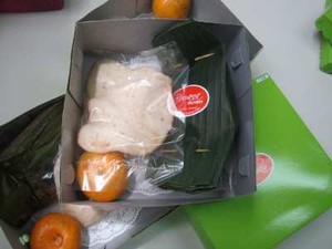 Kriiing! Nasi Bogana dan Nasi Bali pun Tersaji di Meja Kantor!