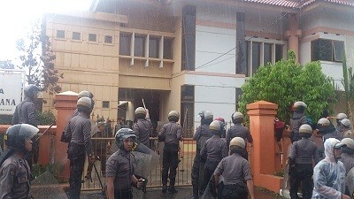 Massa Pro Aceng Kabur, Situasi DPRD Garut Kembali Kondusif
