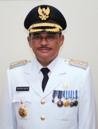 Dilantik di Kampung, Wali Kota Jaktim Diultimatum 3 Bulan