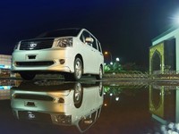 Merasakan Baby Alphard di Kota Udang