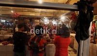 Harga daging sapi di Jabodetabek saat ini Rp 90.000-Rp 95.000 per kg. Harga ini telah bertahan dalam tiga bulan terakhir.