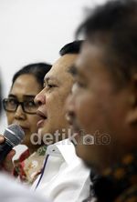 DPR Gelar Diskusi Akhir Tahun 2012