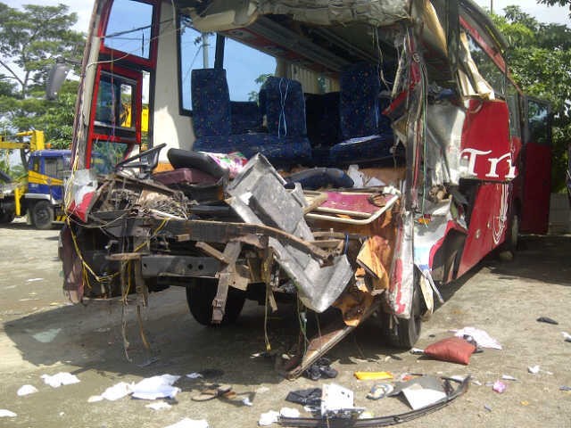 7 Tewas di Cipularang, Polisi: Sopir Bus Ditahan, Ancaman Pidana 4 Tahun