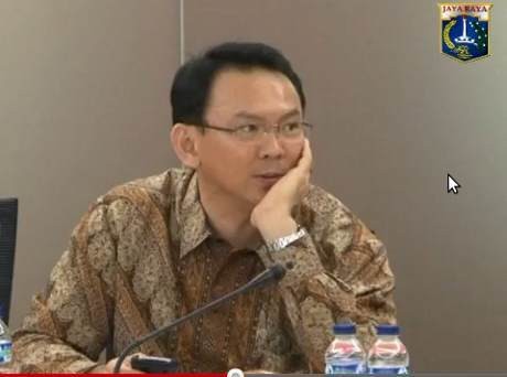 Ini Cara Ahok Keruk Gunung Sampah