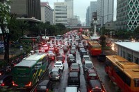 Kemacetan itu pun tak bisa dihindarkan.
