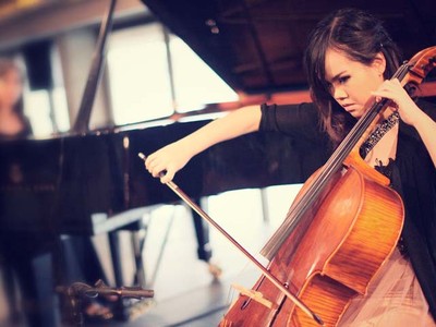 Lita, Violloncellis Muda Indonesia Taklukan Sydney Opera House