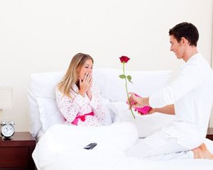 8 Hadiah Terbaik dari Suami untuk Istri di Hari Ibu