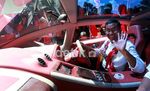 Senyum Lebar Dahlan Iskan dengan Mobil Tucuxi