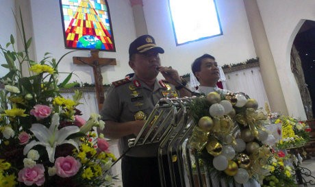Pantau Pengamanan Natal, Kapolda Sulselbar Sisir Gereja hingga Pelabuhan