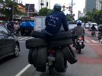 Foto diambil di dekat ITC Permata Hijau (Foto Lukman Husain).