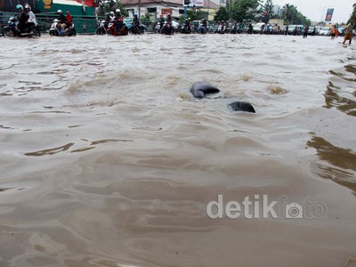 Casablanca Arah Kp Melayu Tergenang