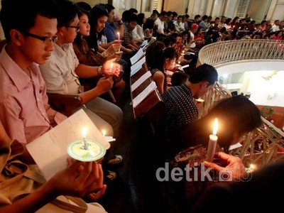 Malam Natal di Immanuel Gambir