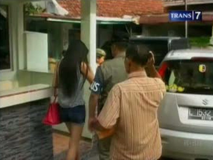 Kepergok Bugil, Belasan Pasangan Mesum Diamankan