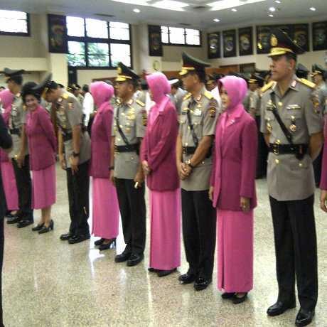 Kapolri Lantik Kalemdikpol Budi Gunawan & Kabaharkam Oegroseno Kapolri Lantik Kalemdikpol Budi Gunawan & Kabaharkam Oegroseno