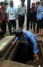 Jokowi Pantau Gorong-gorong