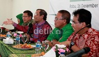 Ketua MK Mahfud MD memaparkan pandangannya.