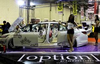 Klub mobil Option menampilkan yang terbaik.