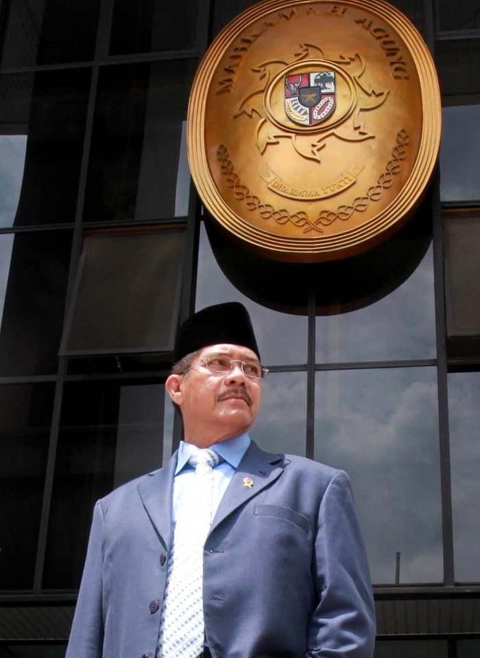 Astaga! Hakim Cantik Juga Pernah Dihukum karena Selingkuh, Tapi Tak Kapok