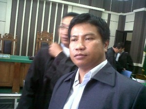 Wakil Ketua DPRD Jateng Nonaktif Disidang Terkait Korupsi Dana KONI