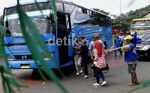Terminal Bayangan Pasar Rebo Bikin Macet
