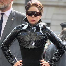 Lady Gaga Bikin Film Dokumenter tentang Dirinya