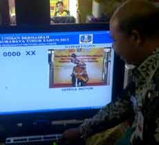Samsat Bagi-bagi Motor, Warga Lebak Arum Dapat Mio