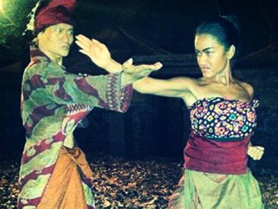 Ini Dia Aksi Jupe Jadi Perampok di Gending Sriwijaya