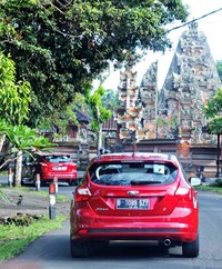 Rute perjalanan meliputi kondisi jalan yang beragam, termasuk daerah perkotaan dengan lalu lintas yang padat, jalan raya, jalan berkelok dengan banyak tanjakan dari Kintamani ke Bedugul, beberapa turunan, serta hujan ringan dan kabut. (Dok Ford).