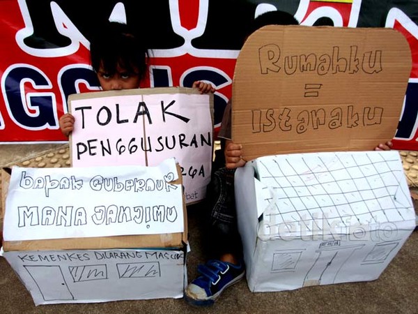 Warga Hang Jebat Demo Tolak Penggusuran