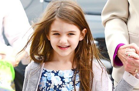 Natal Bareng Katie, Suri Rayakan Tahun Baru Bersama Tom Cruise