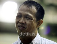 Rexy sendiri sebenarnya terikat kontrak sebagai kepala pelatih tim nasional Filipina.