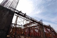 Stadion itu akan berkapasitas total 30.000 tempat duduk.