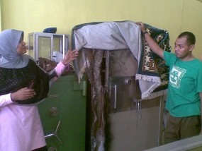 Toko Emas di Depan Kantor Polisi Dirampok