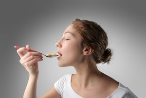 Kunyah Makanan Selama 30 Detik Biar Tak Gampang Lapar