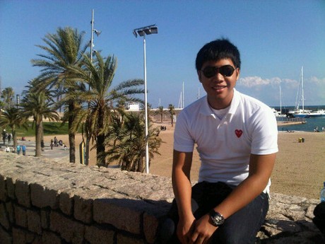 Rasyid Amrullah Nongkrong di Parc 19 Kemang, Tak Minum Alkohol