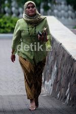 PNS DKI Jakarta Pakai Busana Betawi