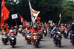 The Jak Mania Geruduk Kantor Persija