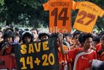 The Jak Mania Geruduk Kantor Persija
