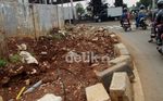 Trotoar di Jalan Jend. Sudirman Rusak