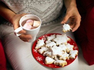 Makan Biskuit Malah Makin Lapar? Inilah Penyebabnya!