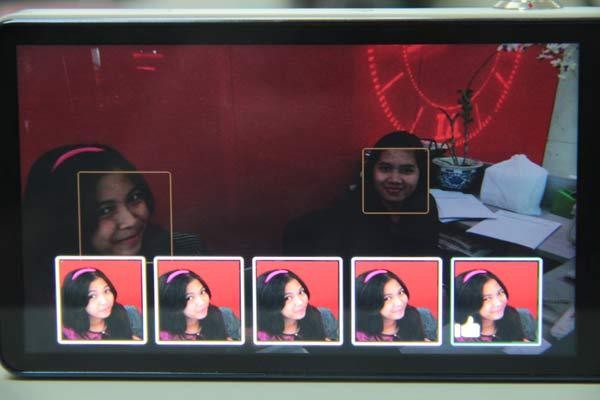 Galaxy Camera: Si Seksi yang Memberi Evolusi 