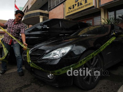 Polisi Sita Mobil Mewah Hasil Penjualan Narkoba