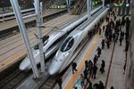 Melihat Kereta Terpanjang di Dunia Milik China