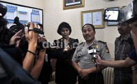 Direktur RS Bhayangkara Polda Sulsel, Kombes dr Purwadi menyebutkan pihaknya hanya melakukan pemeriksaan luar pada dua jenazah terduga teroris, sebab urusan pemeriksaan dalam atau otopsi wewenang Dokpol Mabes Polri.
