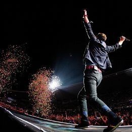 Ingin Coldplay Konser di Indonesia? Ini Dia Syaratnya!