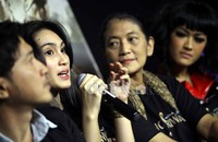 Pembuatannnya juga memakan waktu yang cukup panjang, sekitar 9 bulan.