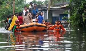 Banjir Rendam Ribuan Rumah di Manggala Makassar, Warga Diungsikan