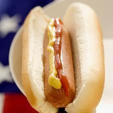 Jualan Hot Dog, Mahasiswa 19 Tahun Ini Raup Rp 76 Juta/Bulan