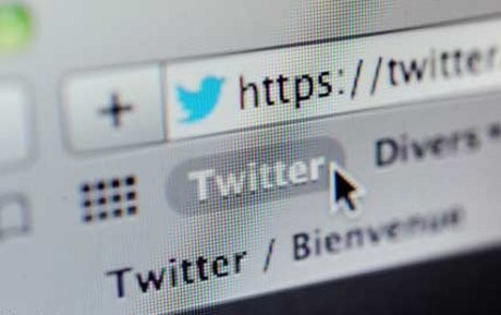 Menghina Emir Kuwait Via Twitter, Pria Ini Divonis 2 Tahun Penjara